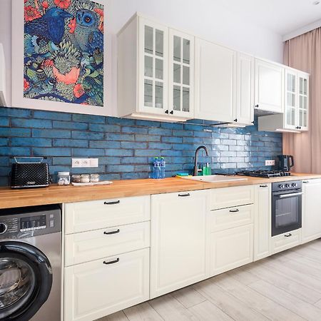 Bluebird Apt Old Town & Wawel Hill By Vistula River - By Homelike Kraków Exteriör bild